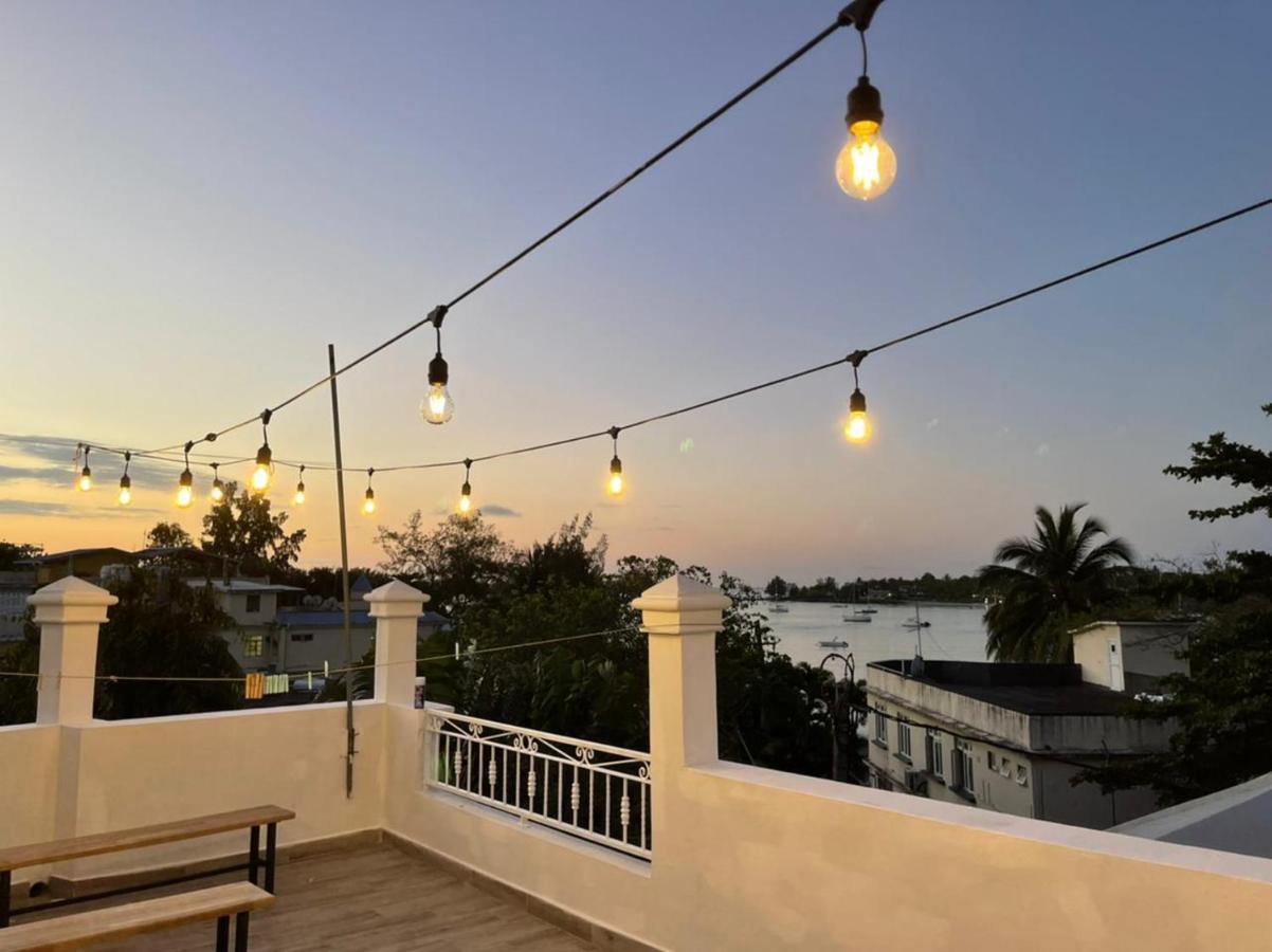 Grand Baie View Appart מראה חיצוני תמונה