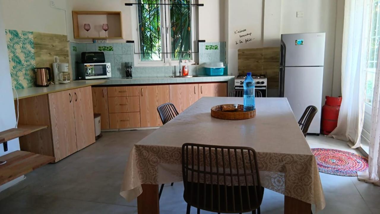 Grand Baie View Appart מראה חיצוני תמונה